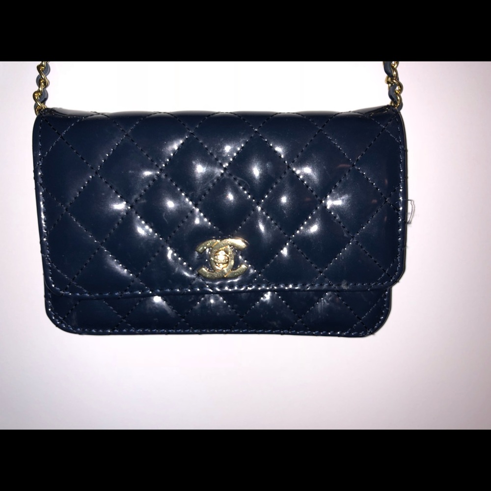 Copy of a Chanel cross body purse in navy and gold